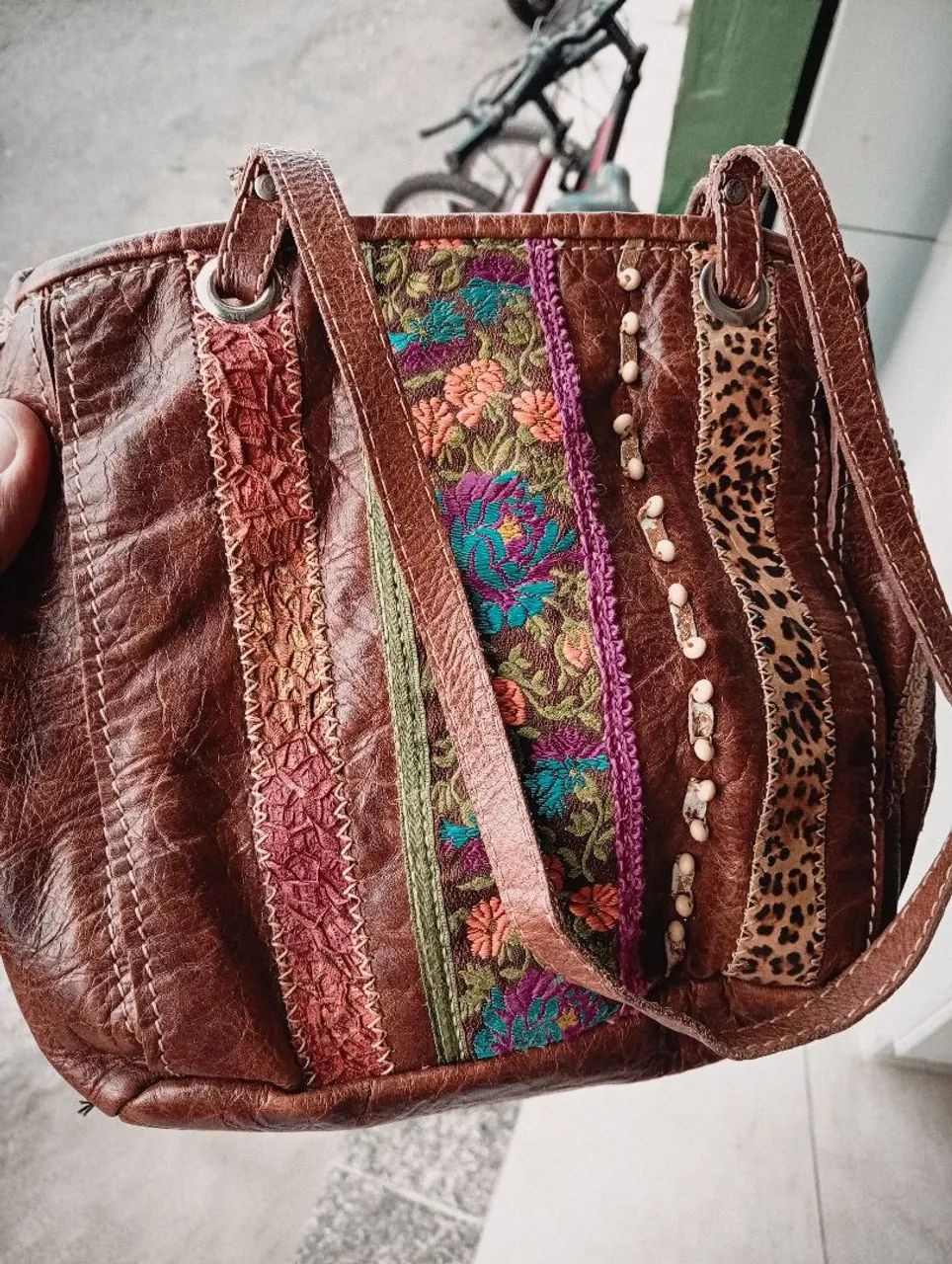 Bolsa de couro da spatifilus 120,00