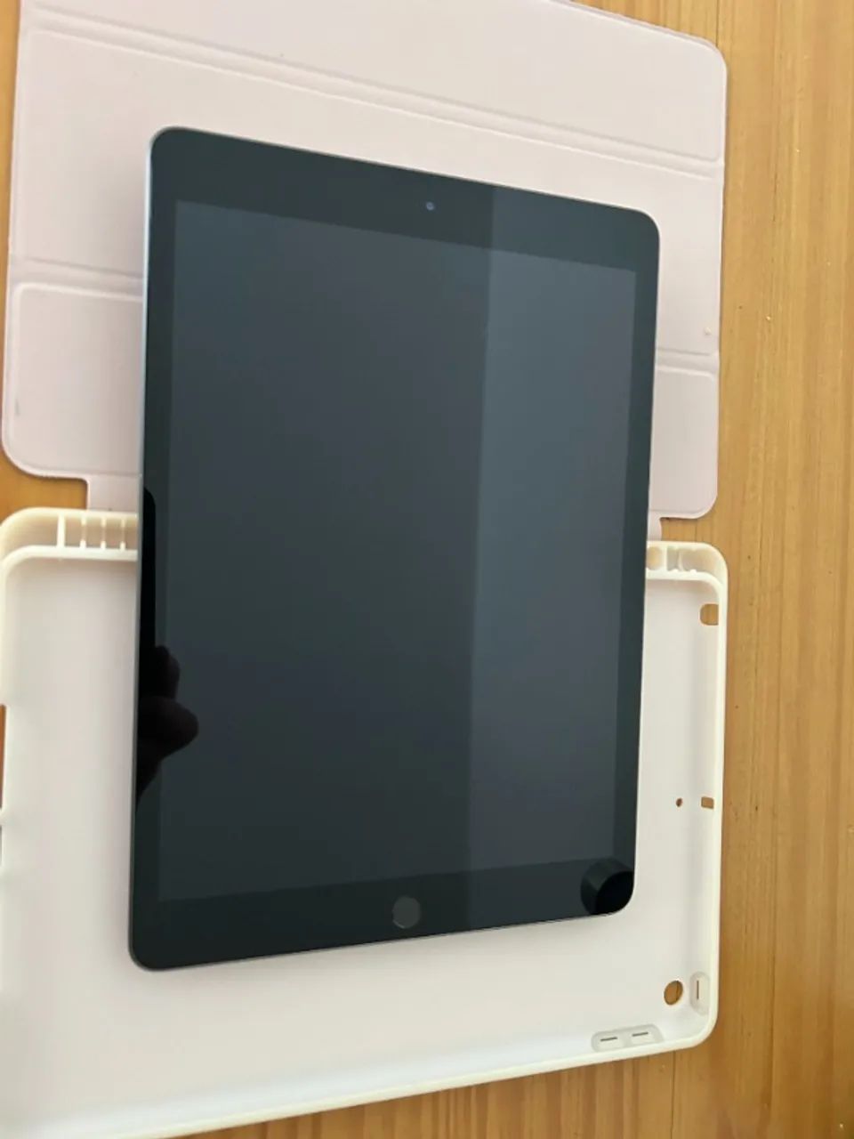 iPad 7ª Geração Apple 32GB Wi-Fi - Cinza - Foto 3