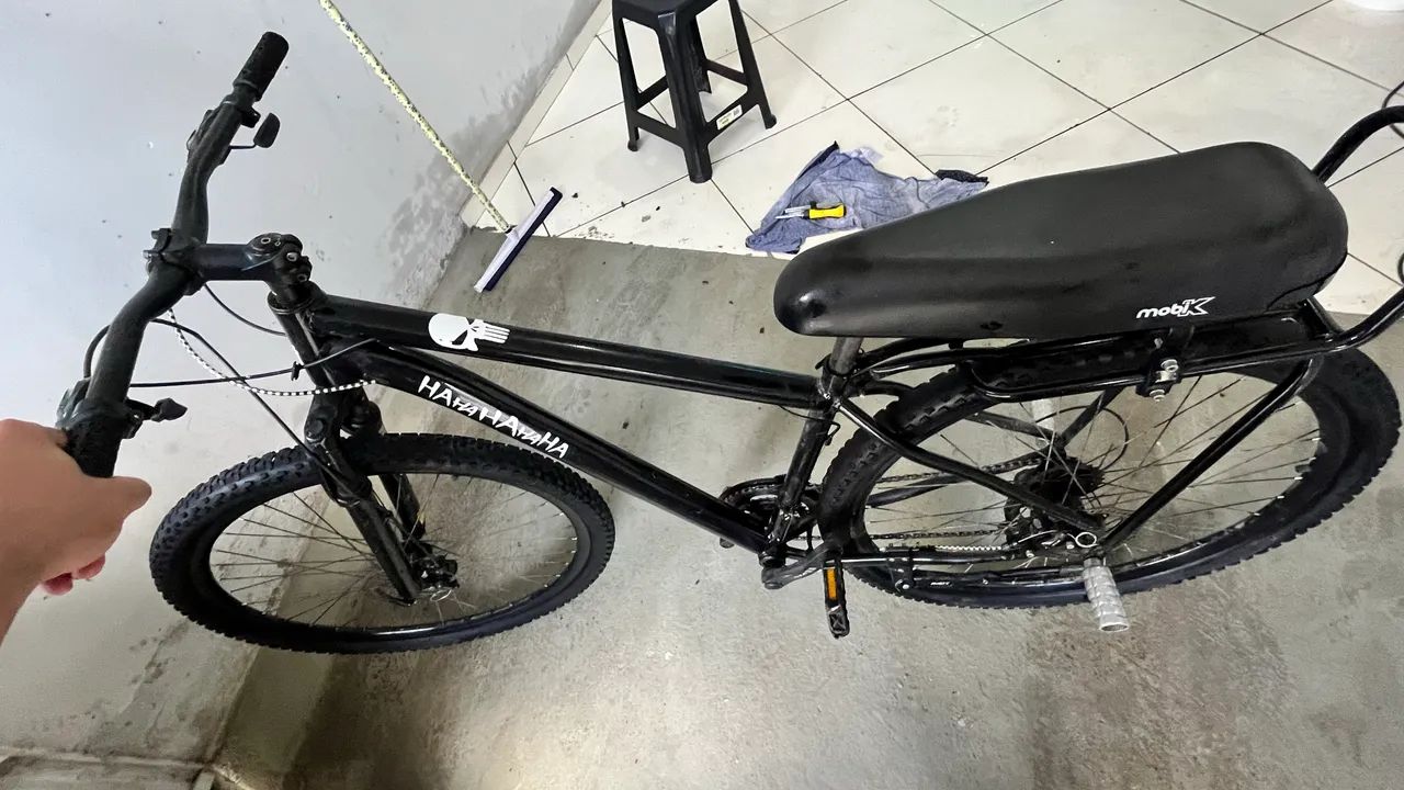 Bicicleta Aro 29 com banco de mobilete