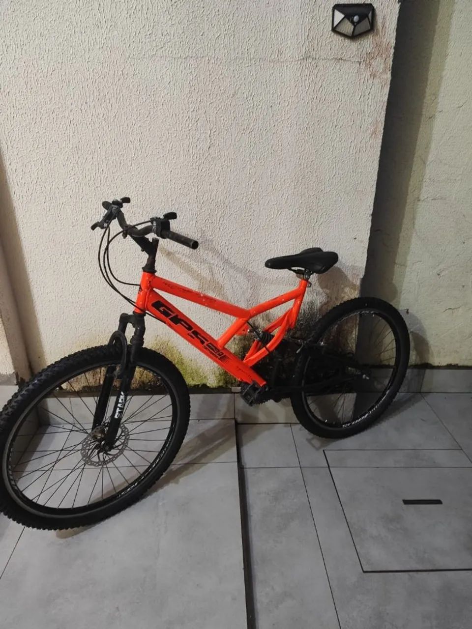 Vendo bicicleta aro 26  - Foto 3