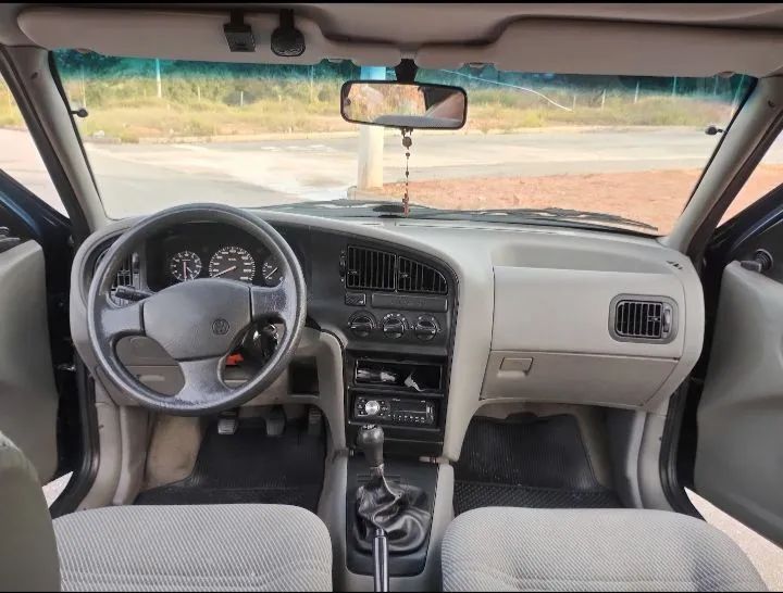 Volkswagen Logus 1.8 / CLI / CL 1994 - Foto 5
