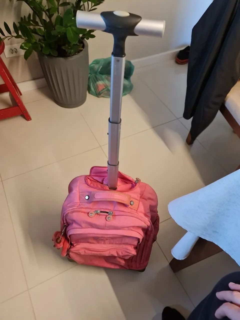 Vendo mochila escolar - Foto 2