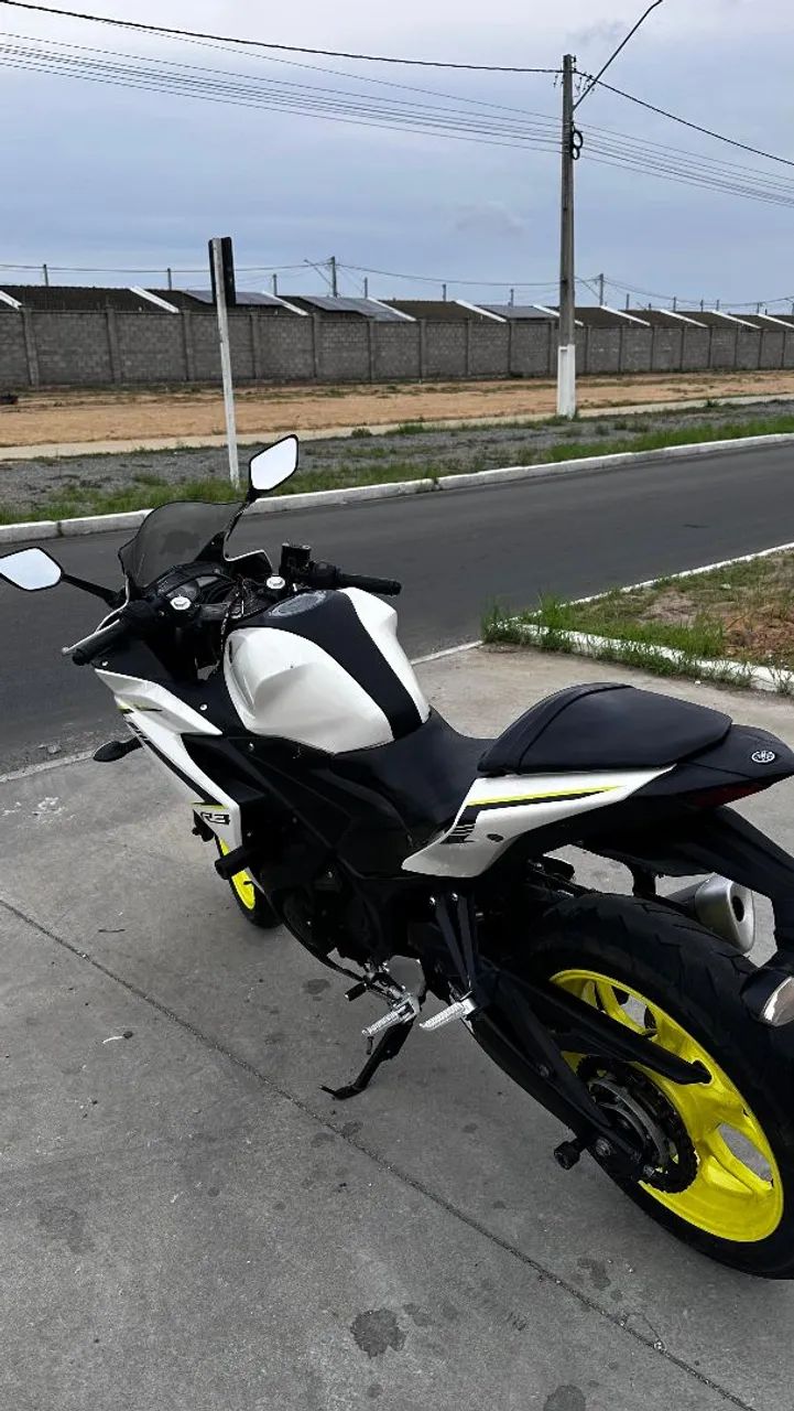 YAMAHA R3  - Foto 2