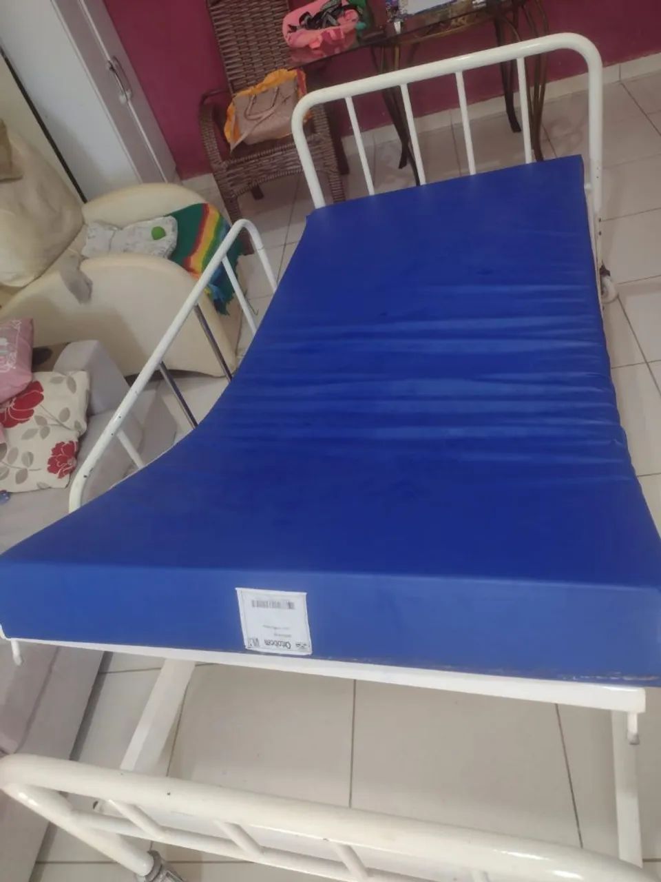 Cama hospitalar de manivela  - Foto 4