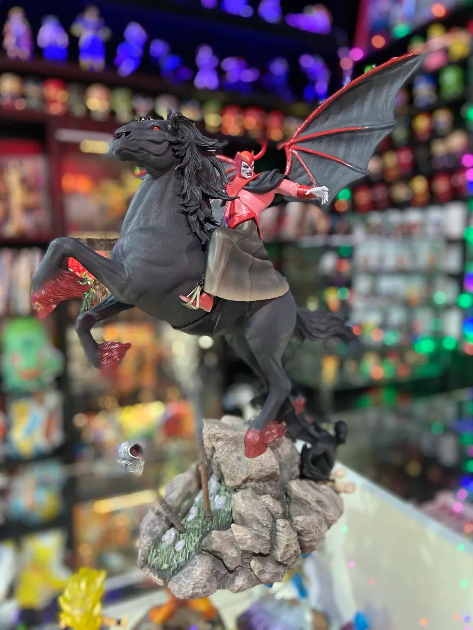 Vingador D&D Iron Studios 42cm