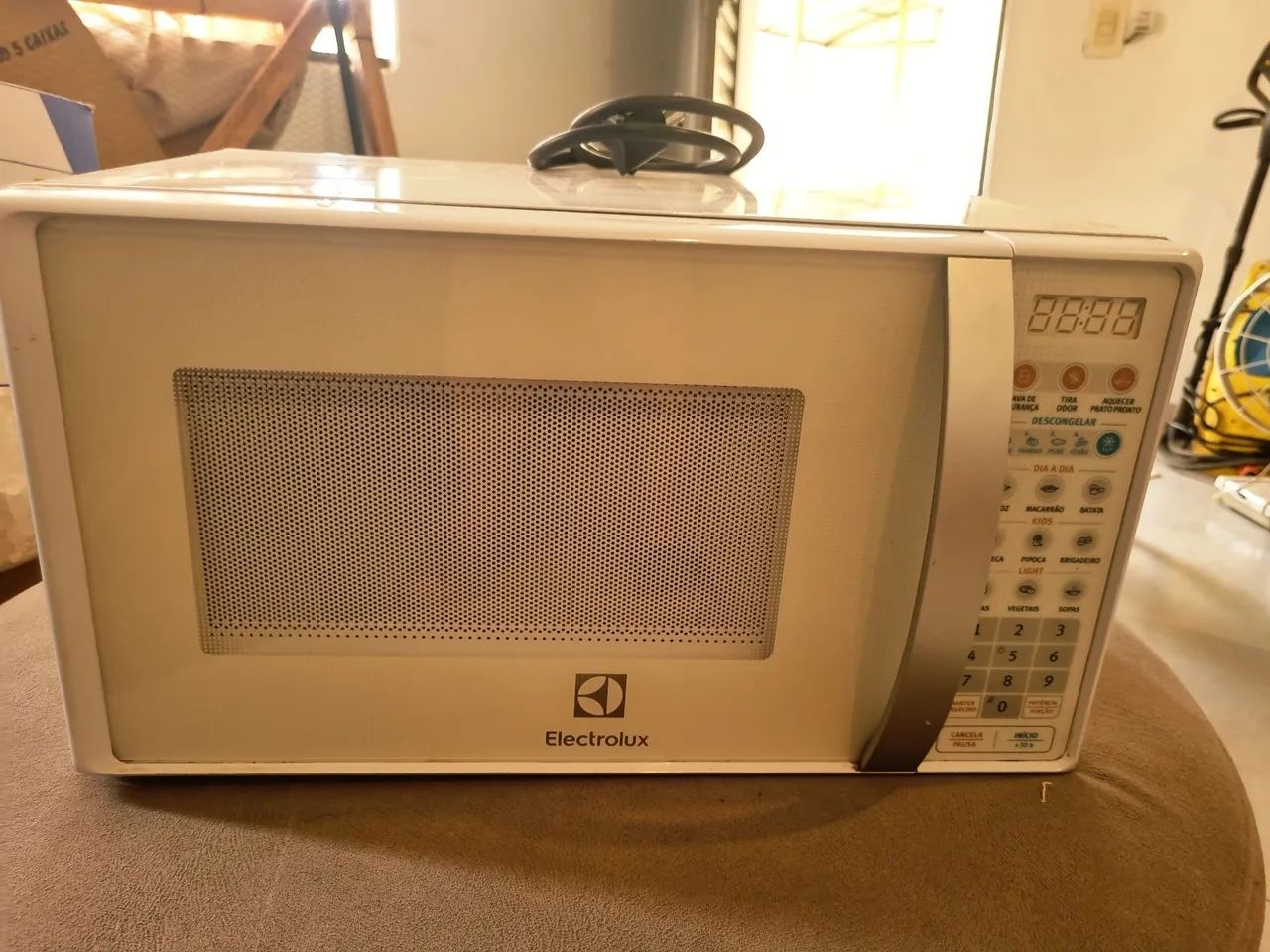 Microondas Electrolux 20 litros
