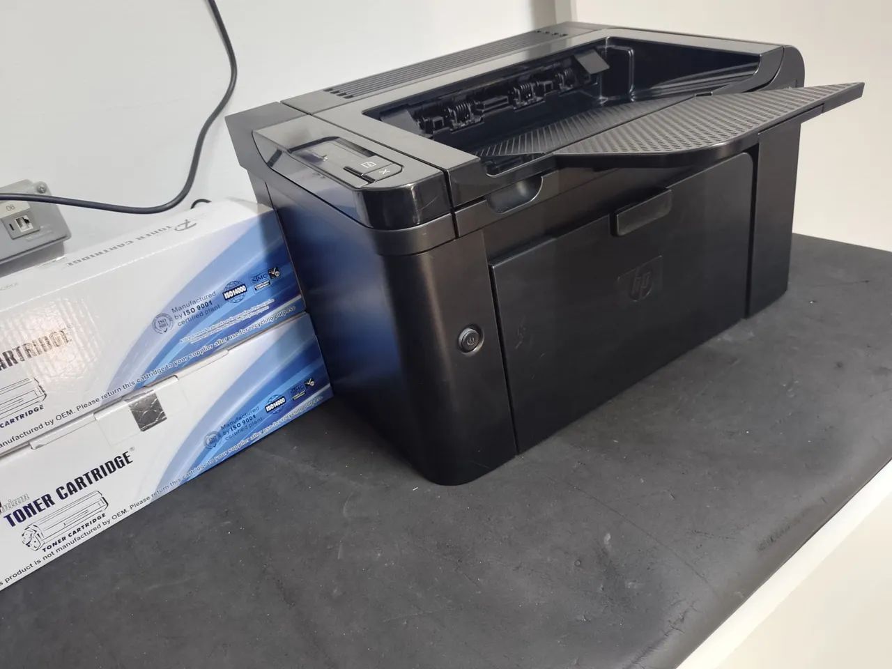 Impressora HP LaserJet P1606dn - Foto 4