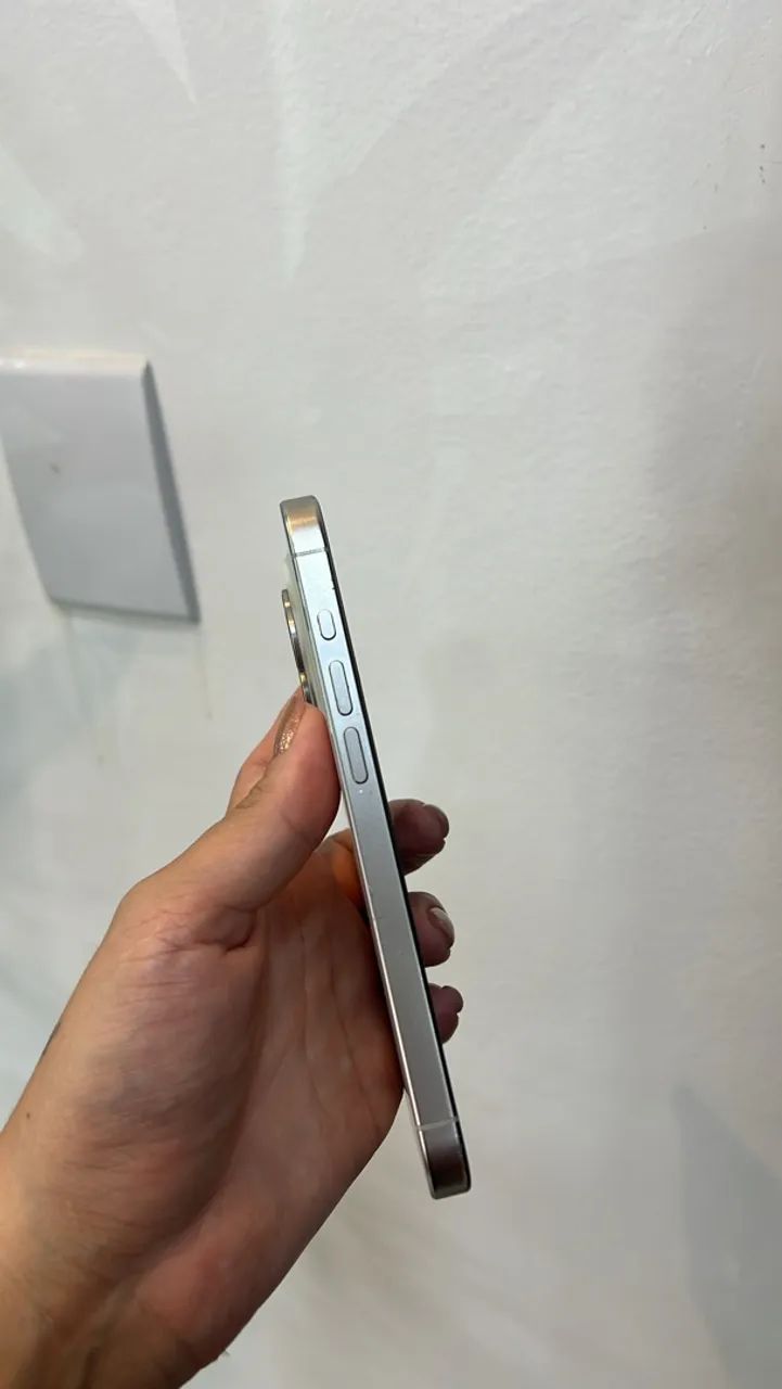 15 pro 256gb original semi novo  - Foto 3