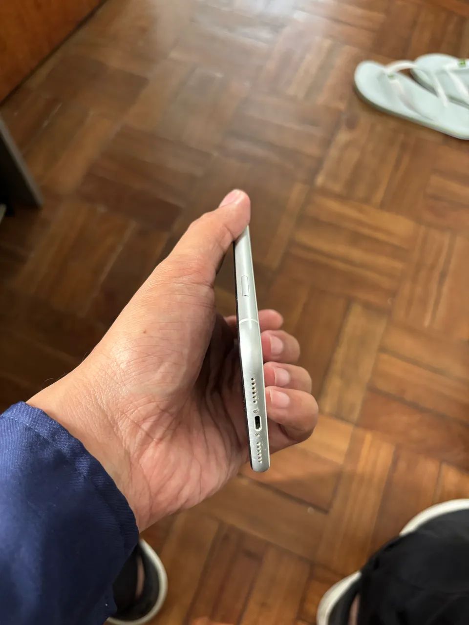 iPhone XR - 64GB - cor branco  - Foto 4