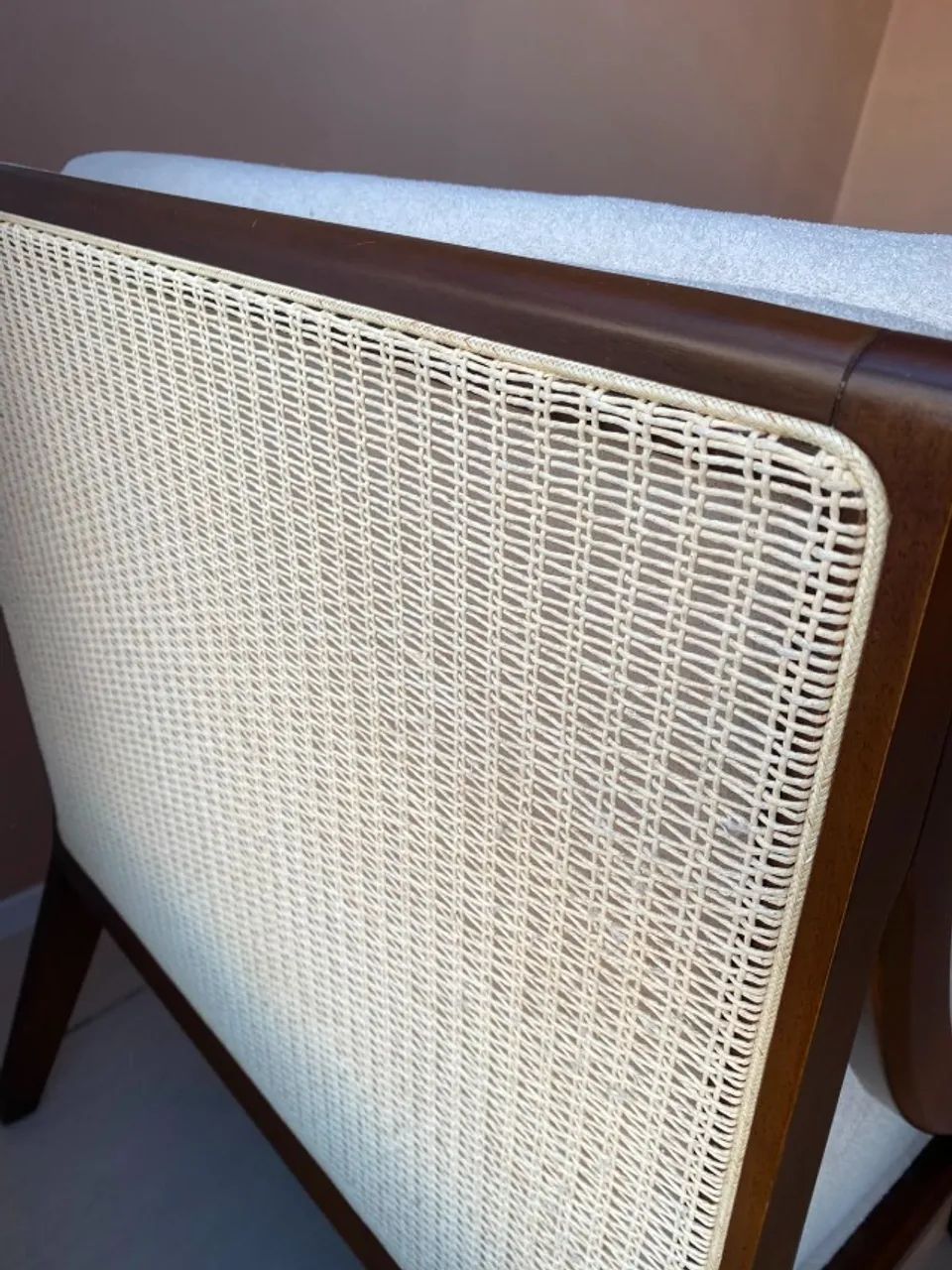 VENDO PAR DE POLTRONAS JACAÚNA - Foto 2
