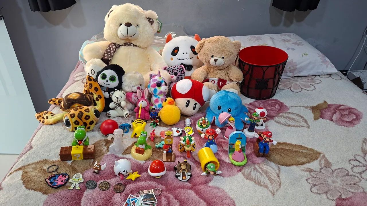 Pelucias e brinquedos