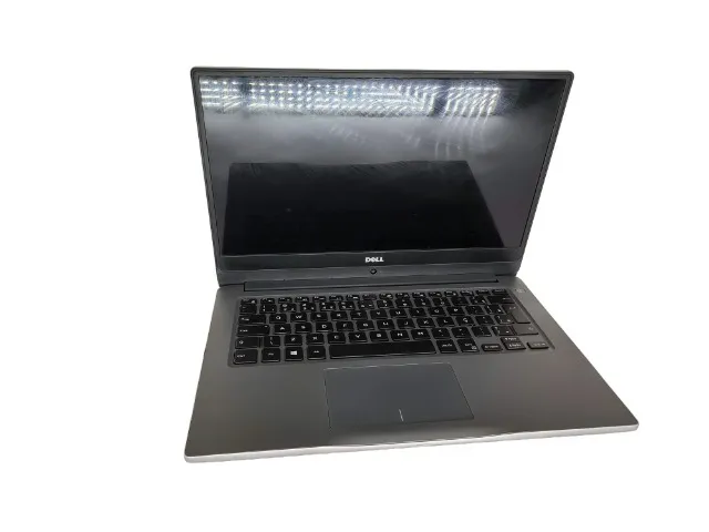 ASUS X543M com Processador Intel Core i5 Sexta Geração - RAM 4GB