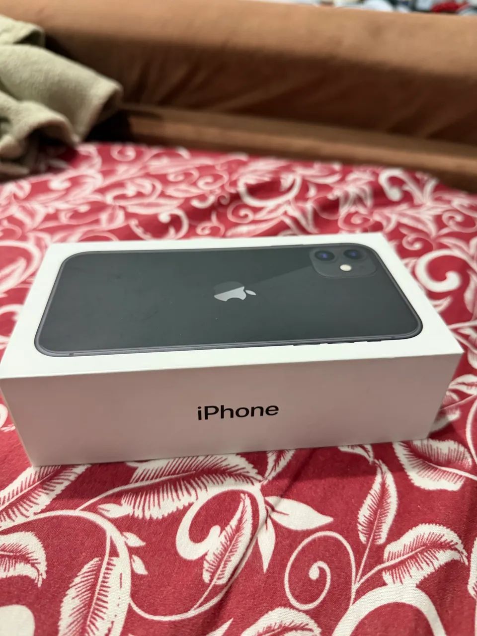 Caixa do iPhone 11 preto 64gb - Foto 5