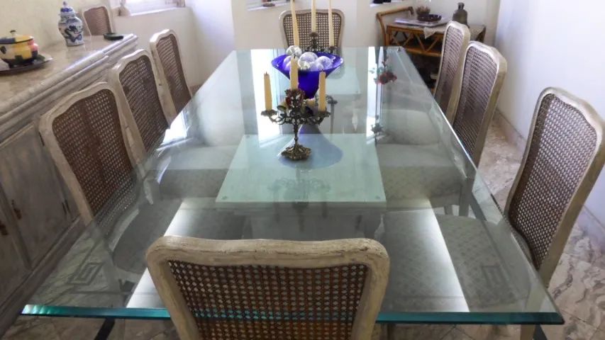 MESA JANTAR RETANGULAR TAMPO VIDRO, PÉS MADEIRA PÁTINA (10 lugares) - Foto 4