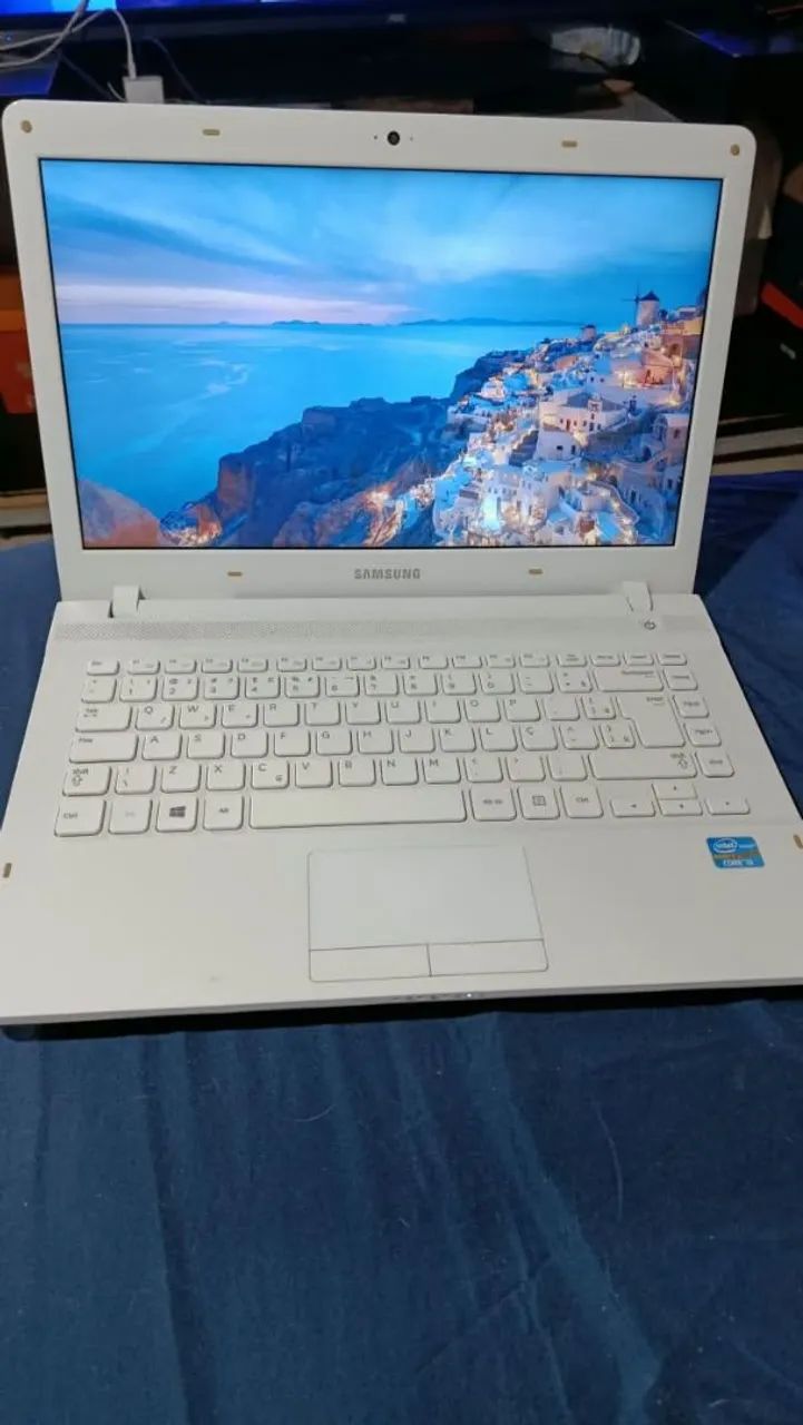 Vendo um notebook Samsung 