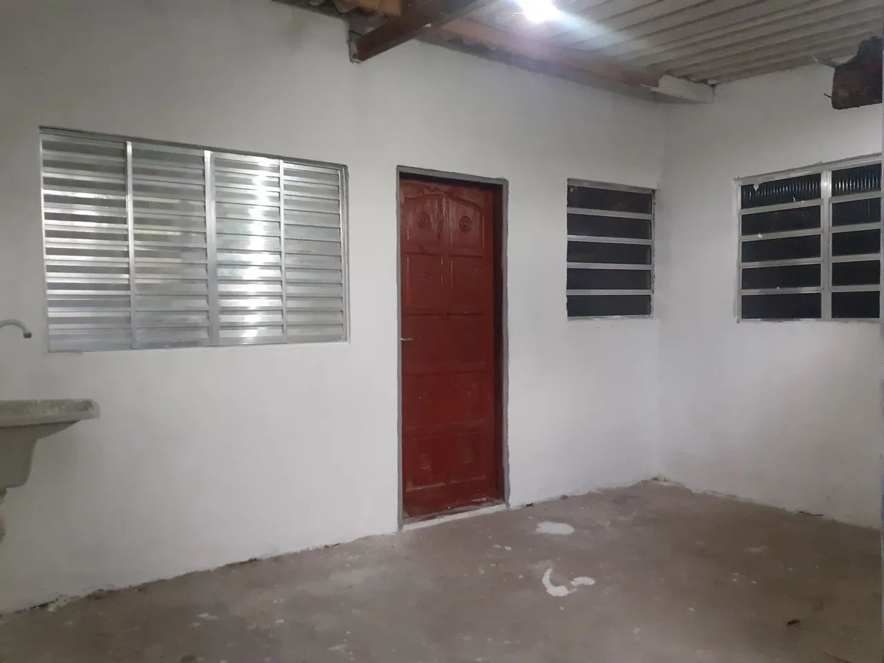 CASA A VENDA