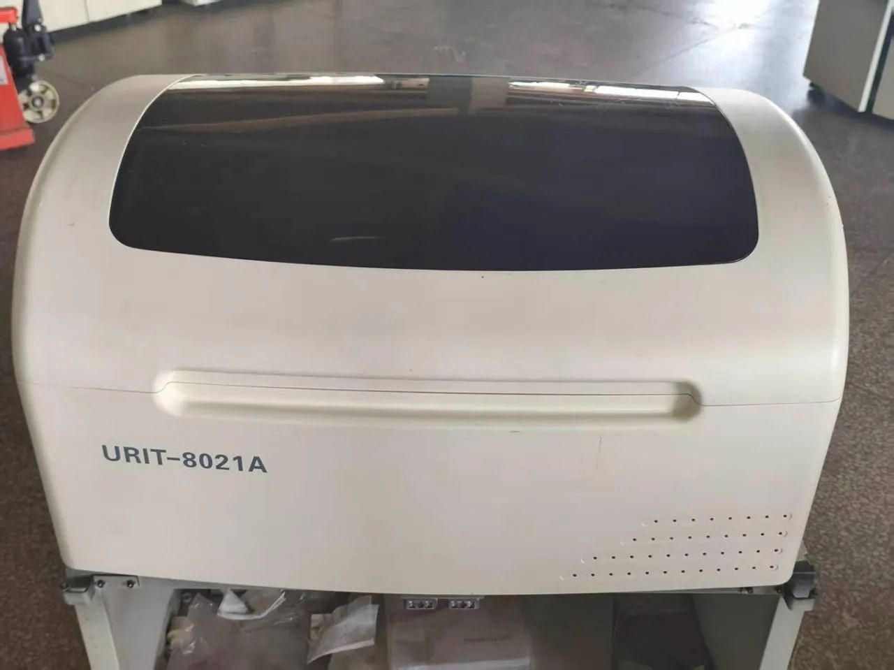 ANALISADOR BIOQUÍMICO AUTOMÁTICO URIT - MODELO 8021A - ANO 2018 