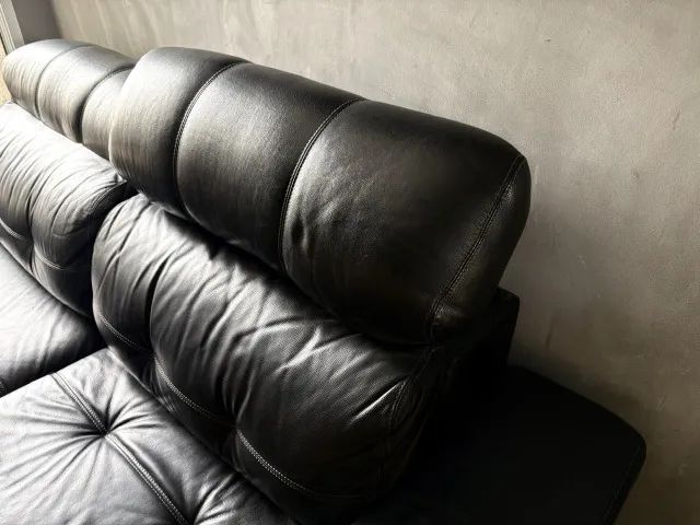 Sofá de Couro Legítimo Retrátil e Reclinável 2,20 Preto - Foto 3