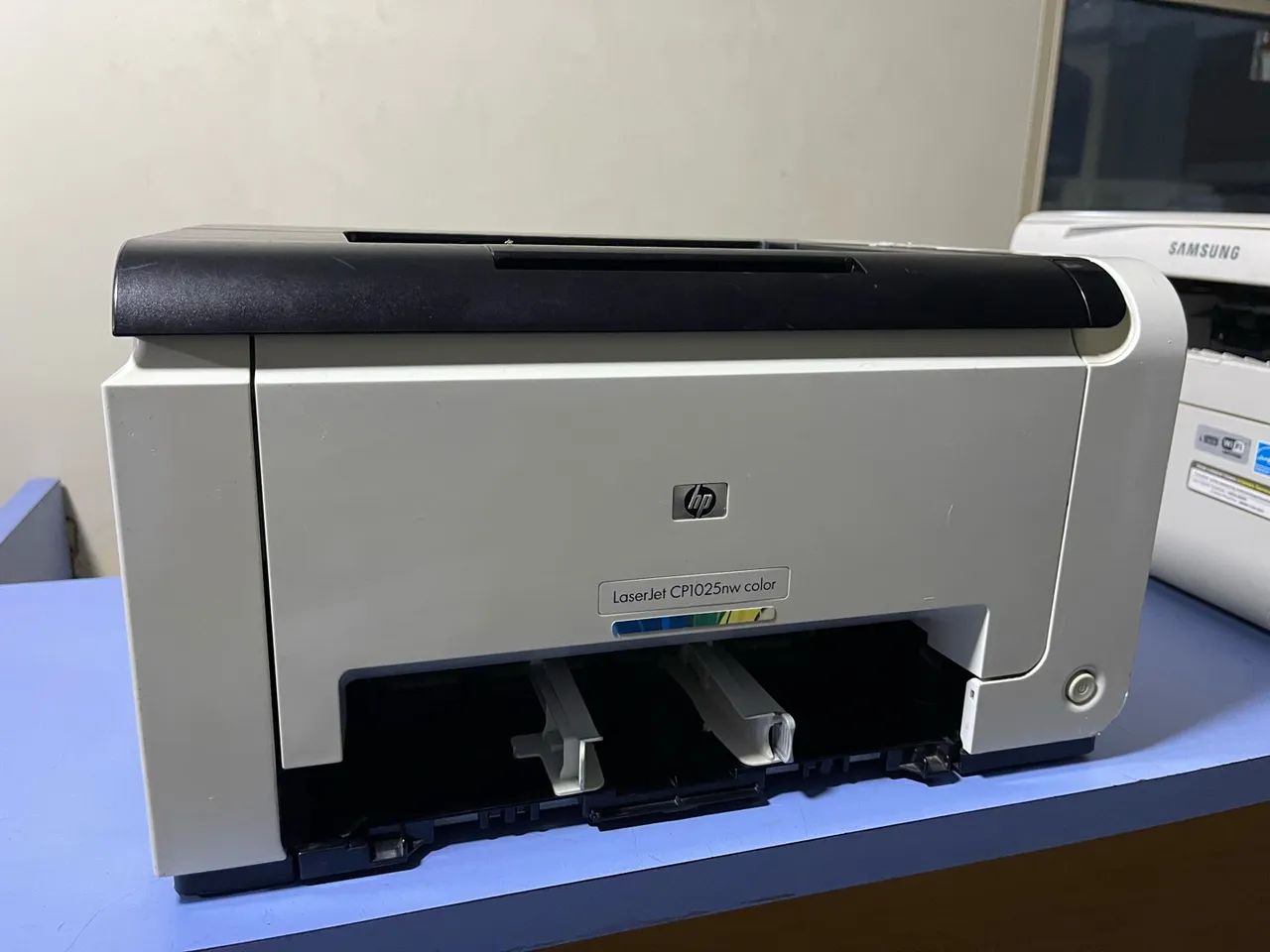 Impressora HP CP1025nw - Foto 2