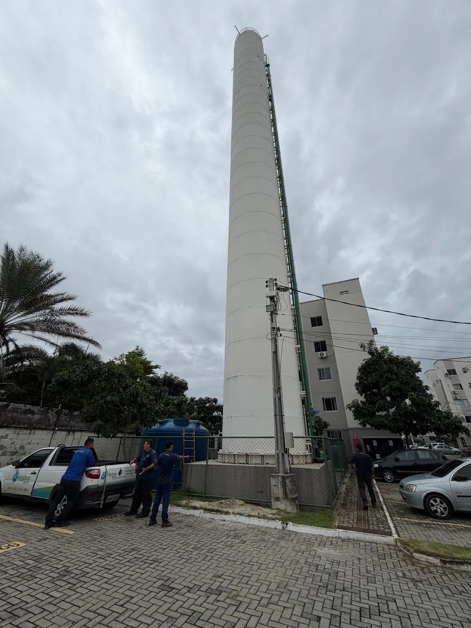 Vaga para operador de limpeza de reservatórios 