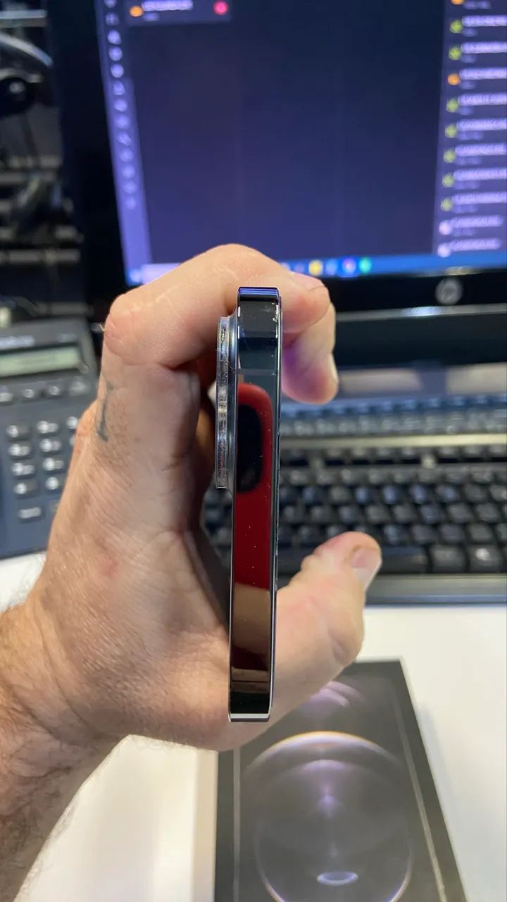 iPhone 12 Pro Max 128Gb Impecável  - Foto 3