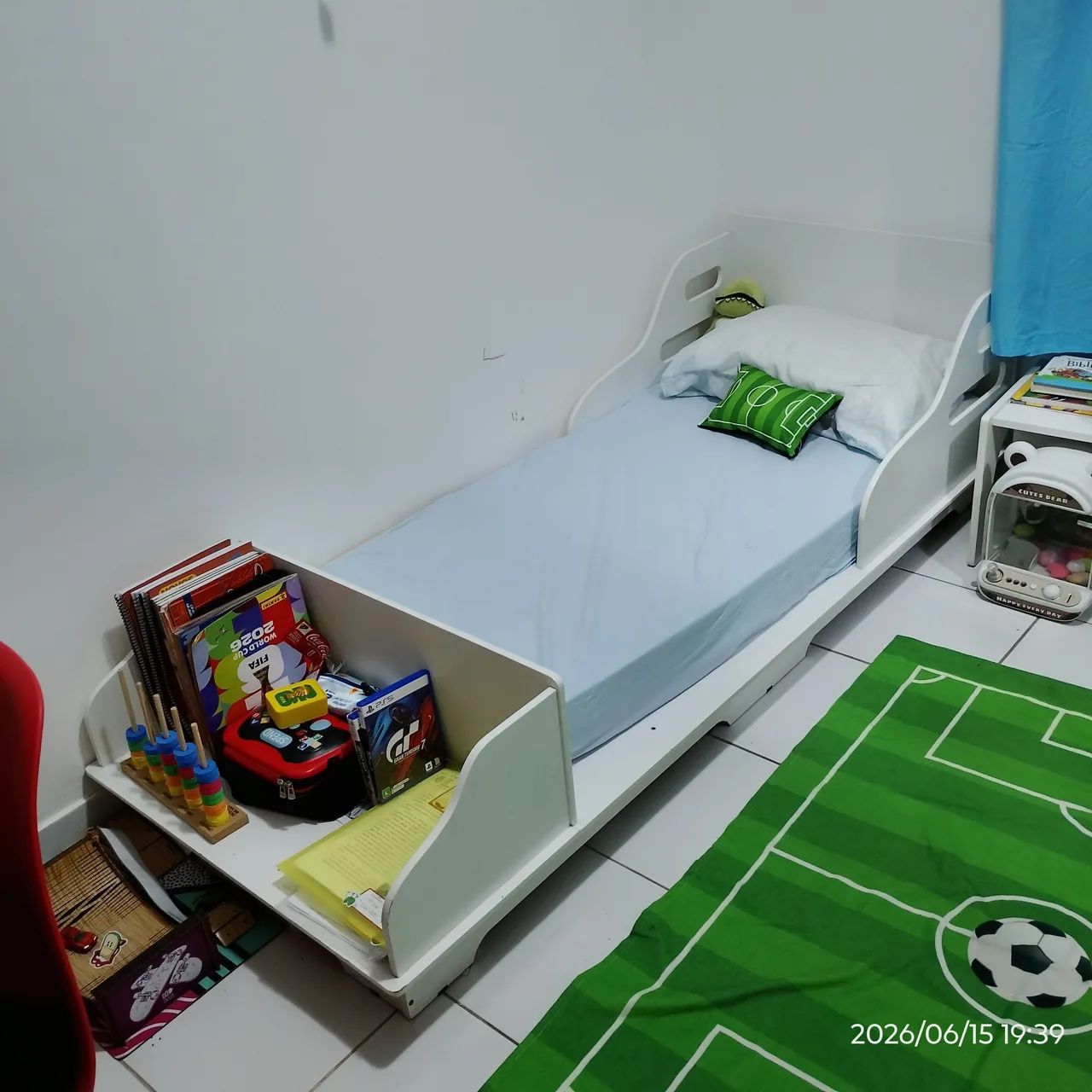Cama infantil montessoriana 