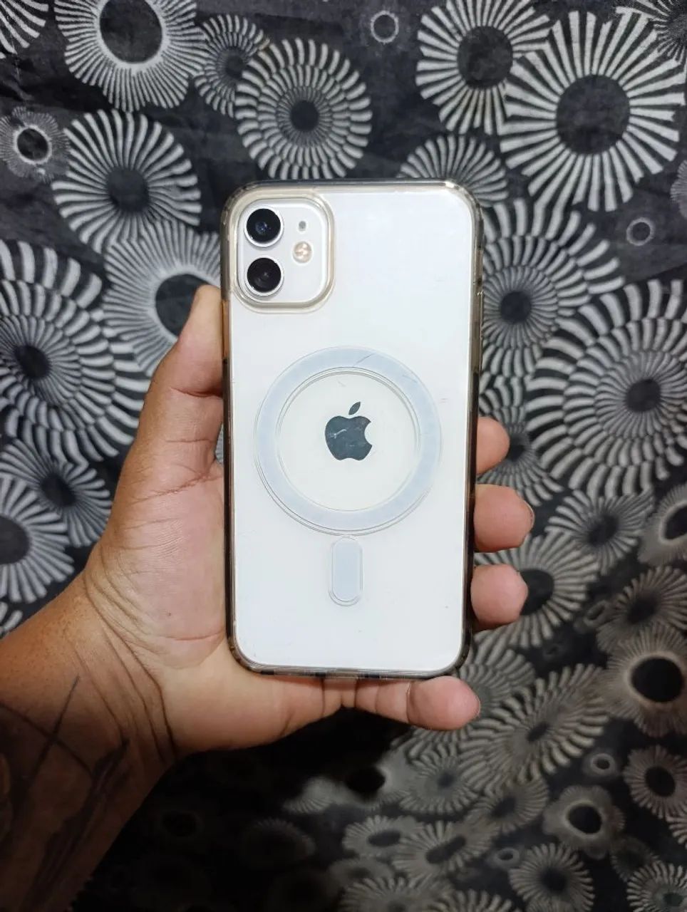 iPhone 11 " Léia o anúncio"  - Foto 2