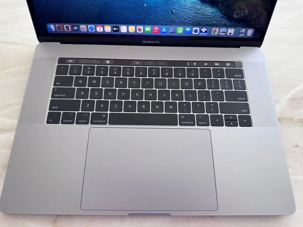 MacBook Pro Touch Bar 15.6 2017 - Foto 3