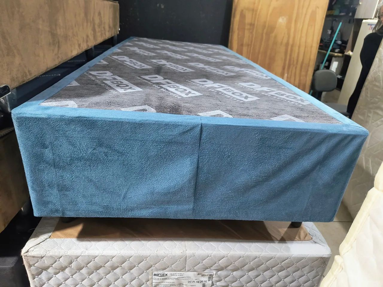 BASE BOX Single470071483743621121