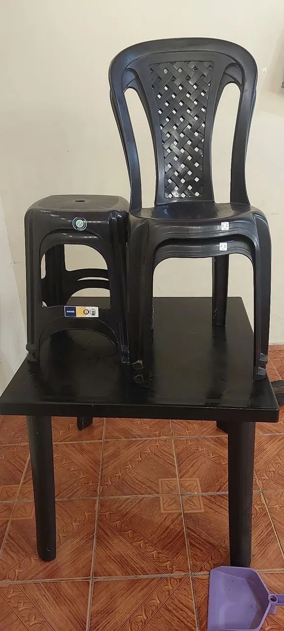 Mesa com cadeiras  - Foto 4