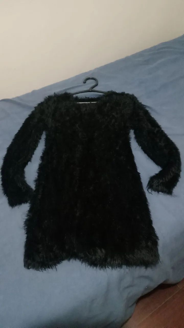 Vestido  em  pelúcia preto  M - Foto 3