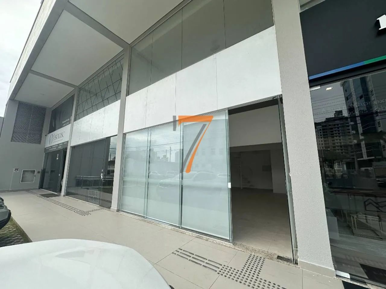 Loja para alugar, 76 m² por R$ 4.537/mês - Canto - Florianópolis/SC - Foto 2
