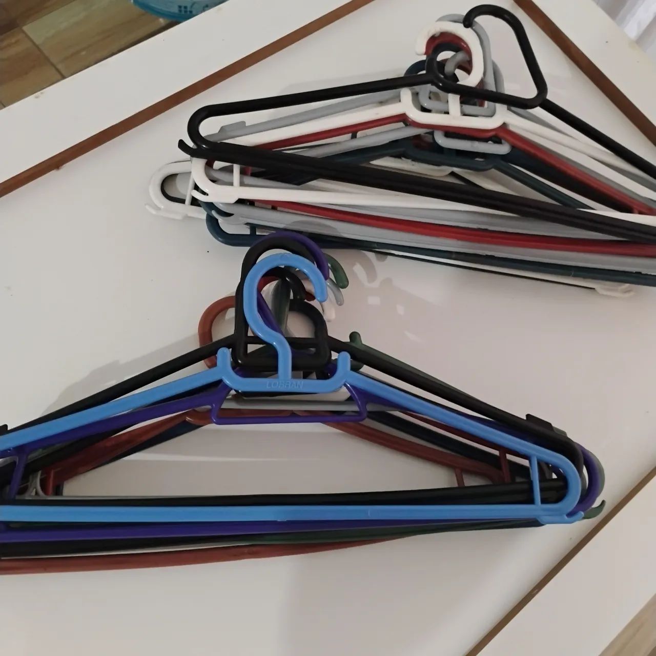 35 Cabides 