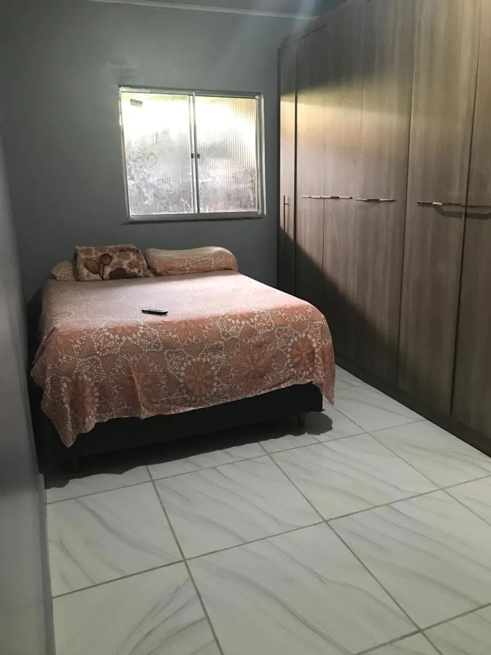 Casa com 3 Quartos, Garagem e Quintal - Foto 3
