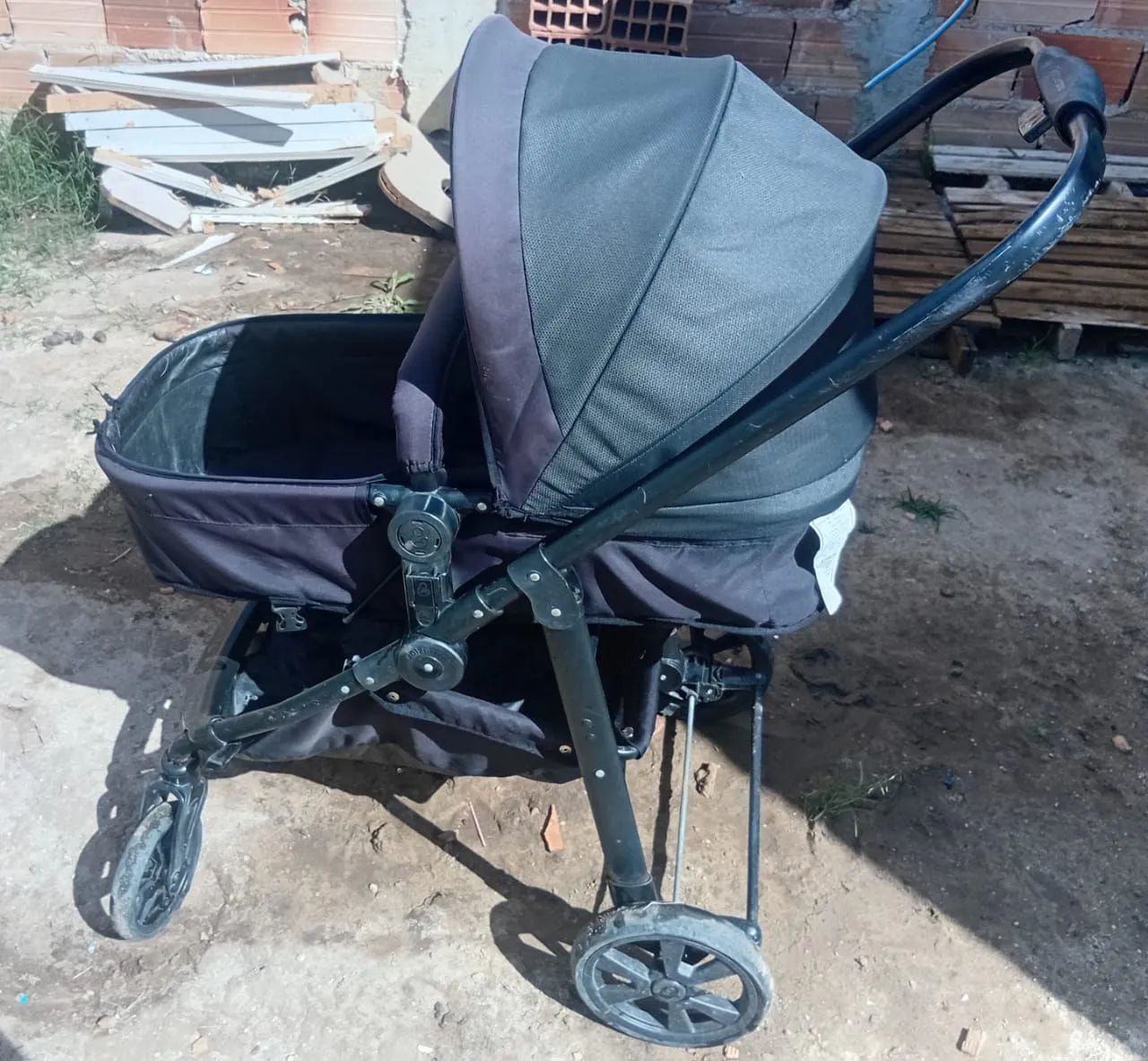Vende-se carrinho de bebê  - Foto 3
