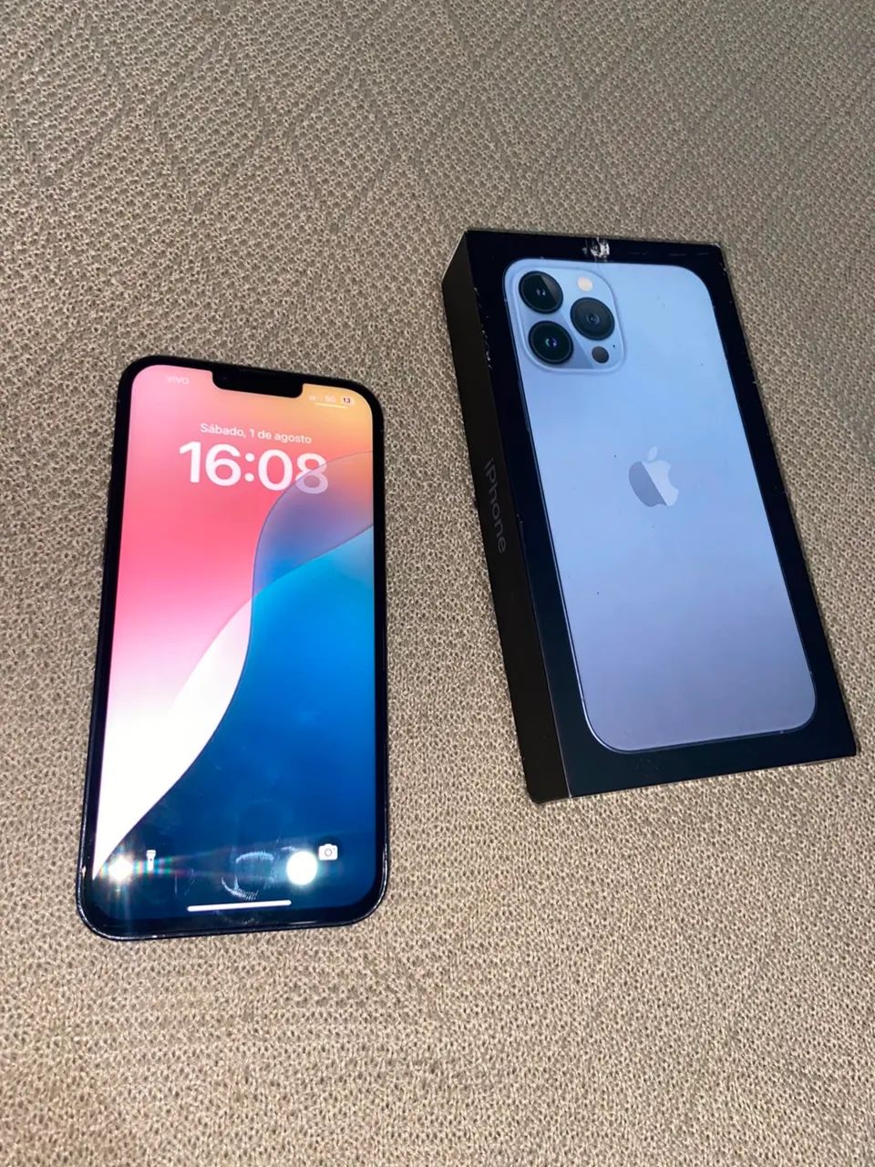 iPhone 13 pro max 2,500. Face ID? tela trocada. Saúde da bateria 76%. GB256
