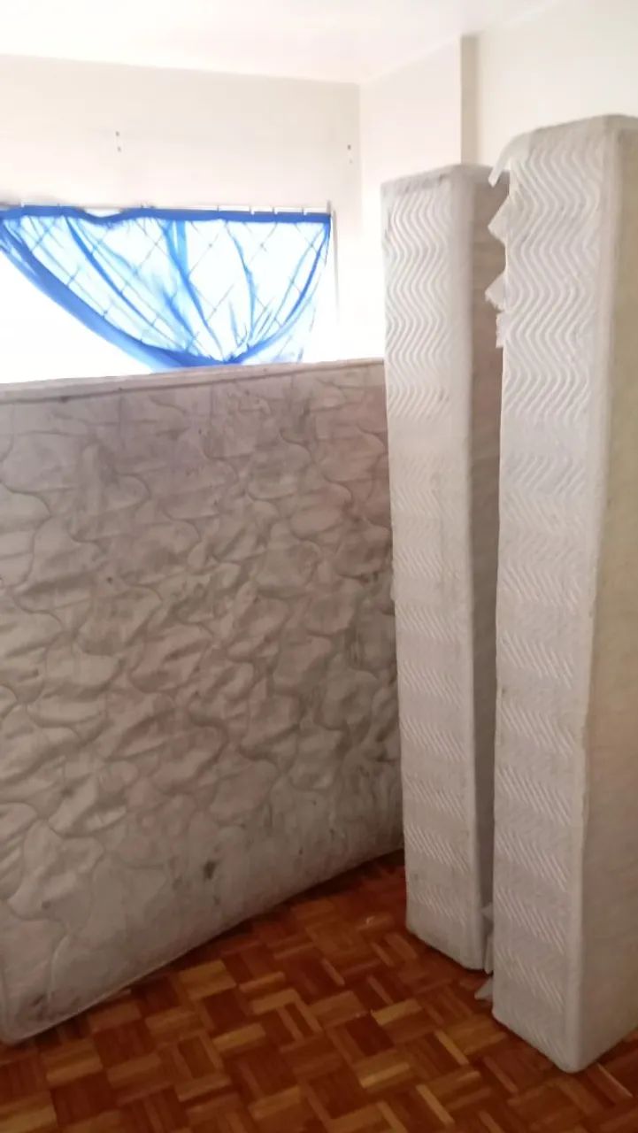 Cama casal box ......,...............