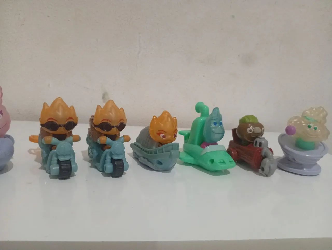 Lote elementos da Disney Pixar  - Foto 5