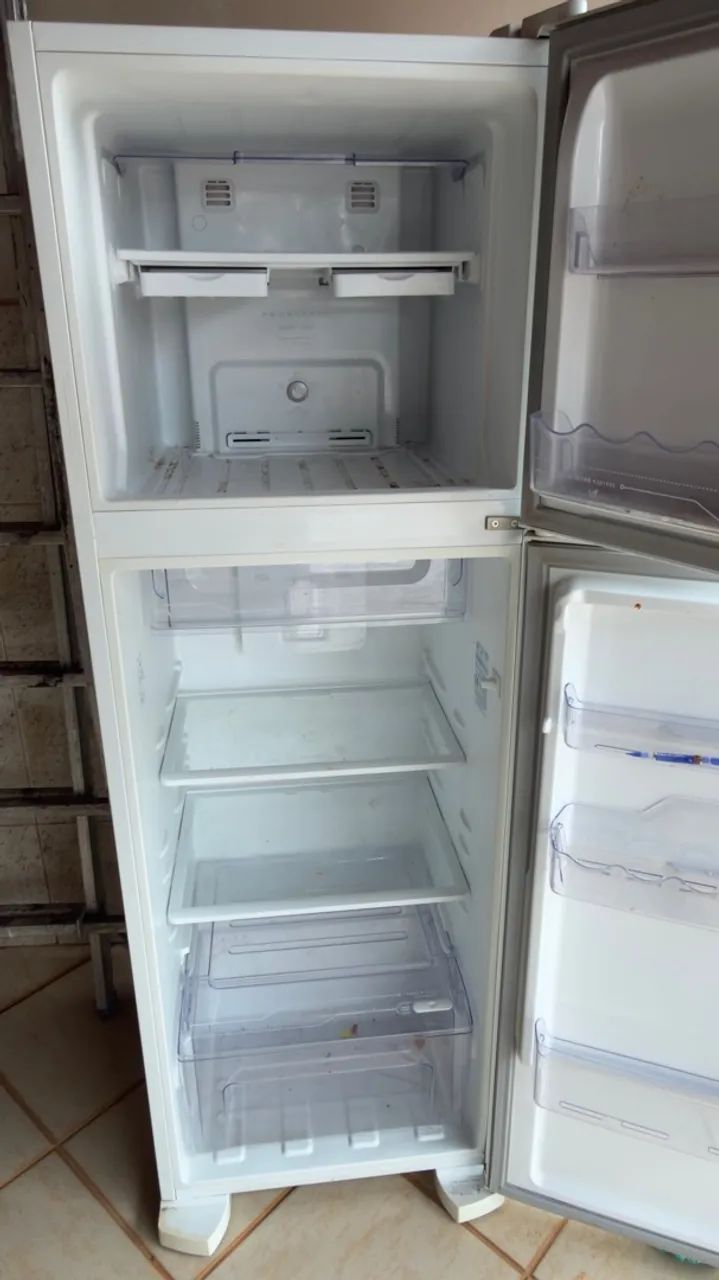 Geladeira Eletrolux  - Foto 4