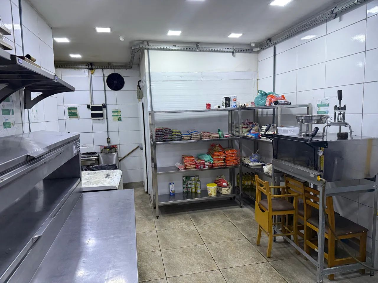 Passo ponto restaurante em Santíssimo  - Foto 3