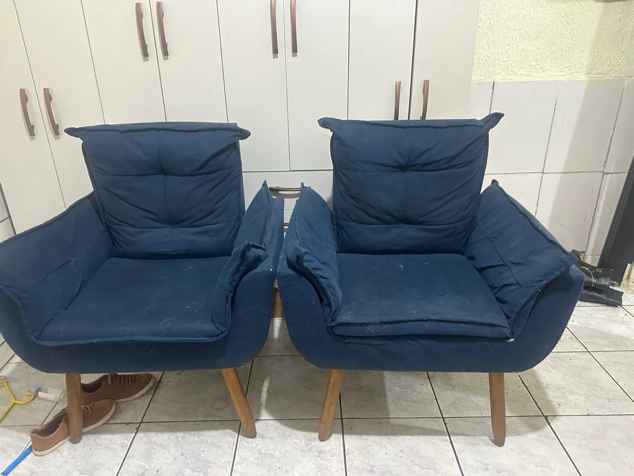 Duas Poltronas Decorativas Opala - Azul | Excelente Estado - Foto 3