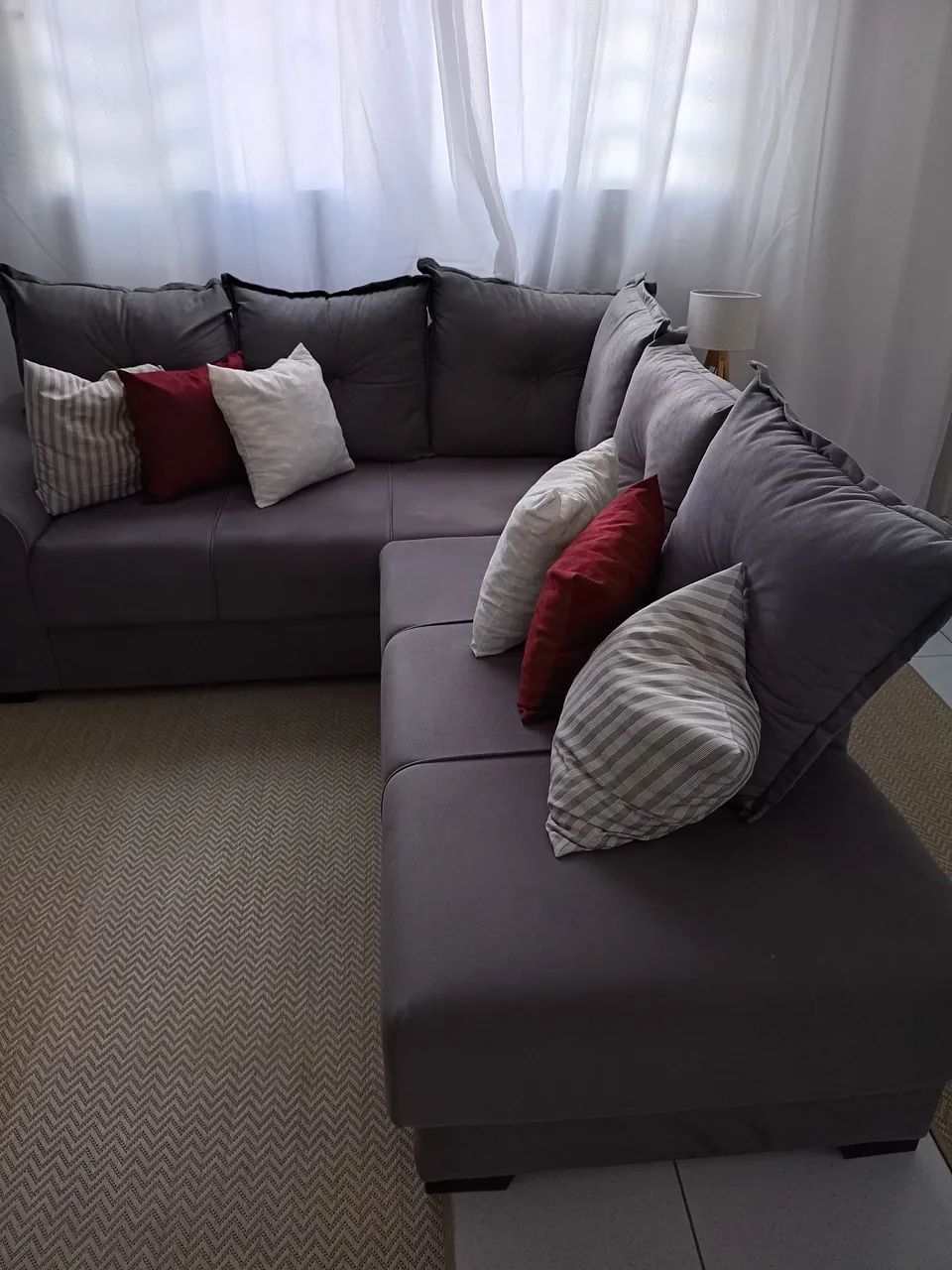 Sofá cinza escuro R$ 650,00 - Foto 2