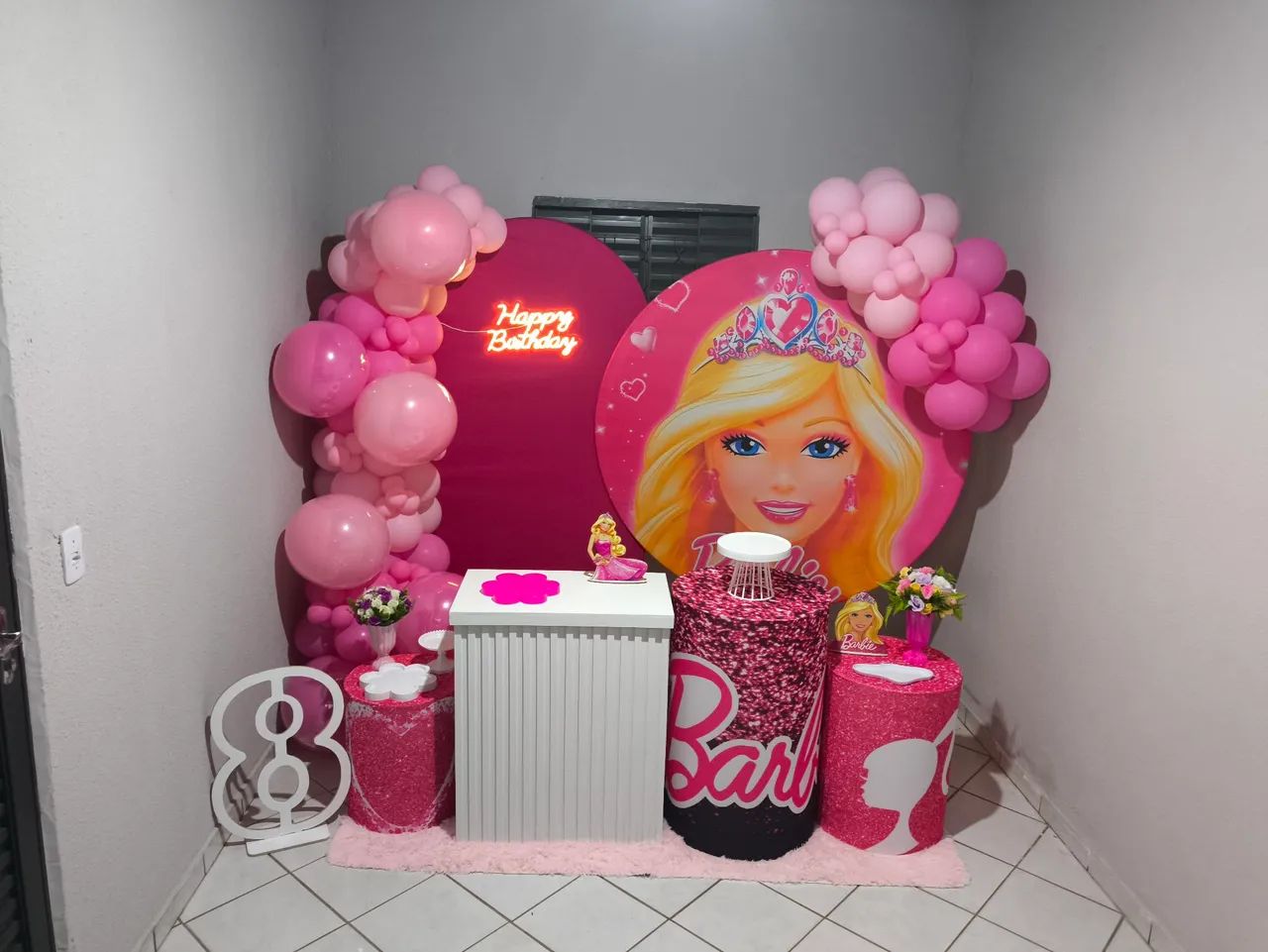 Aluguel de decoração estilo pegue monte