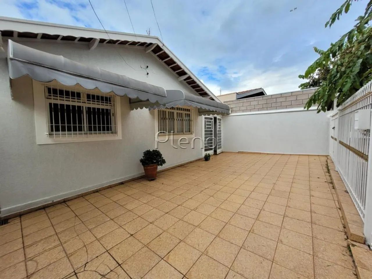 Casa à venda e para alugar em Campinas, Jardim dos Oliveiras, com 3 quartos, com 100 m²