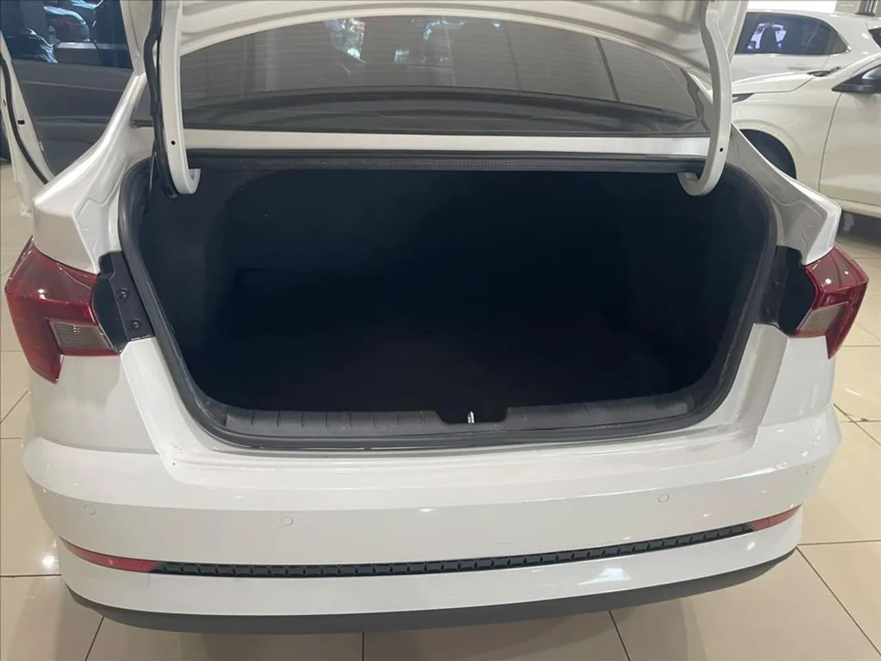 Hyundai HB20S Comfort Plus 1.0 Flex 12V Mec., foto 8 de 12