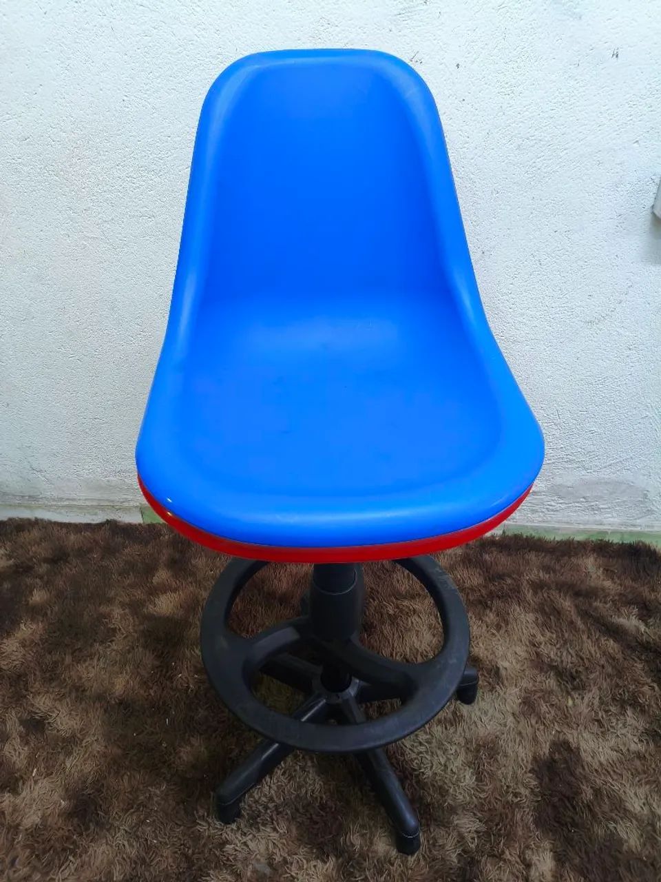 Cadeira para Caixa - Modelo Concha  - Foto 4