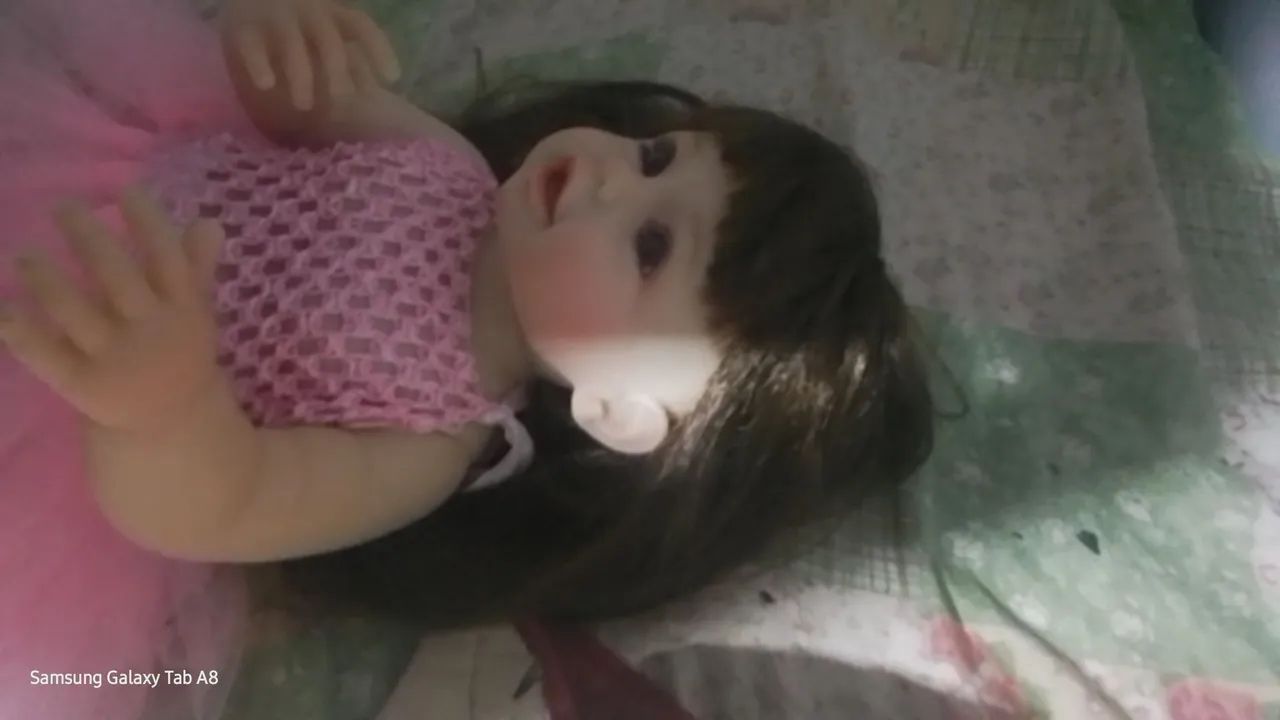 Boneca Bebê Reborn com Corpinho todo em Vinil  - Foto 3