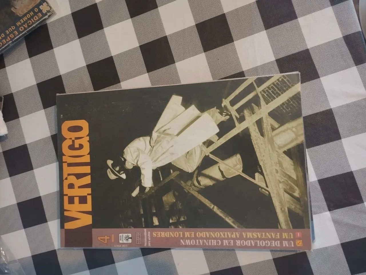 Vertigo - edição colecionador  - Foto 5