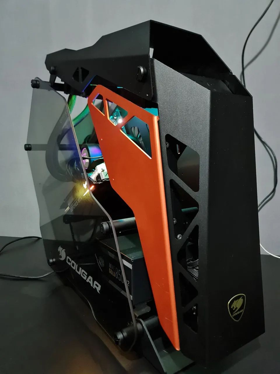 Gabinete cougar conquer  - Foto 3