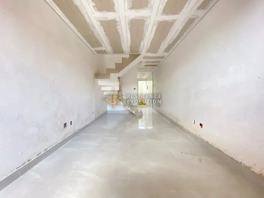 Casa com 2 Quartos e 3 banheiros à Venda - Foto 2